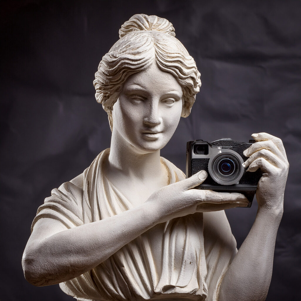 Kostenlose Bilder und Co. zur legalen Nachnutzung finden und verwenden